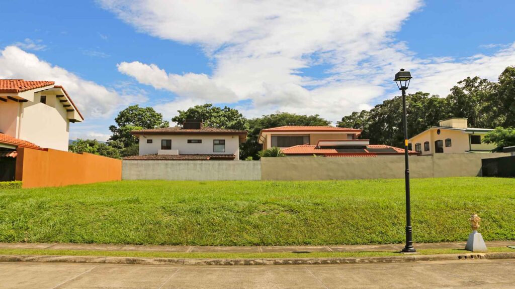 Lote 107 Montenegro Condominio Alajuela Costa Rica